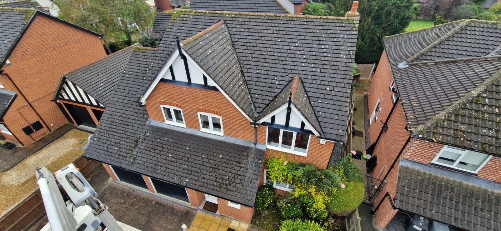 before roof cleaning crewe