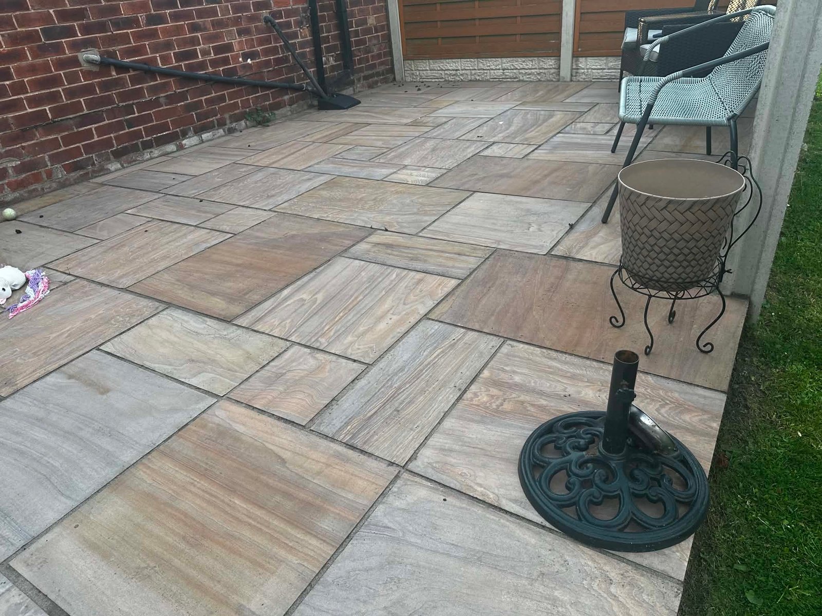 Patio before professional cleaning by Proline Exterior Cleaning